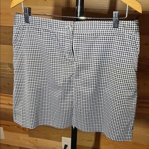 Izod Black and White Houndstooth Pencil Golf Skirt